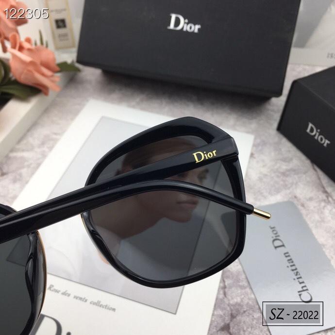 DIOR-迪奧 2019新款 太陽鏡 減輕強光負擔 遮擋有害光線防輻射 出行旅遊必備品 22022  lly1084